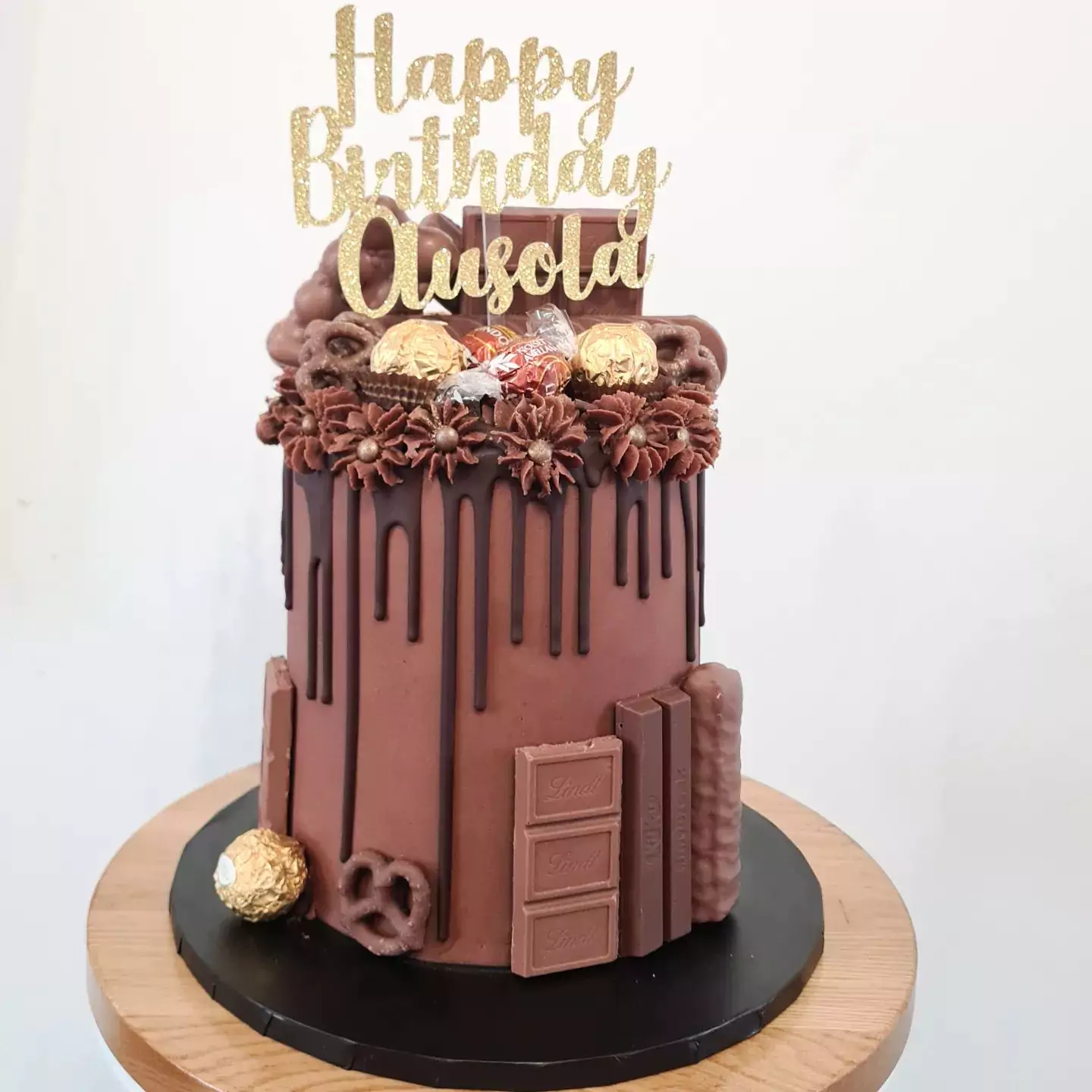 Buttercream birthday cake